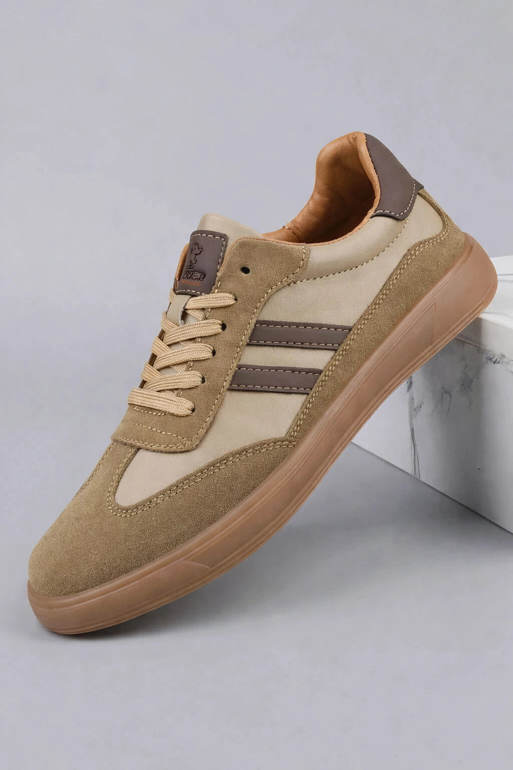 Alven Classic Leather Sneakers