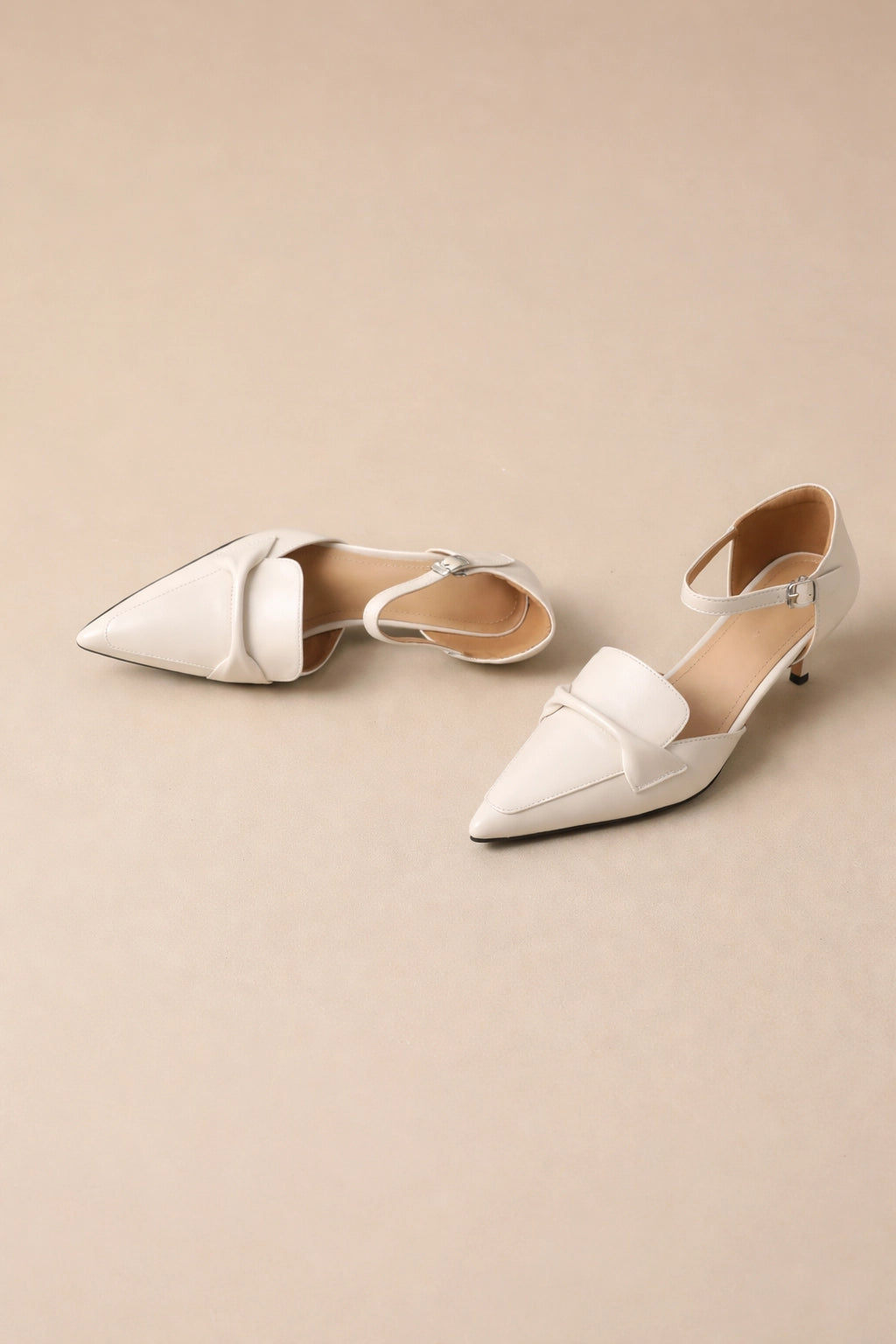 Cowhide Pointed Sandals