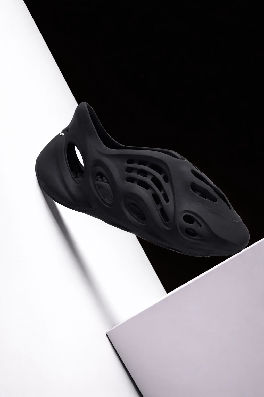 CocoVent Beach Sandals